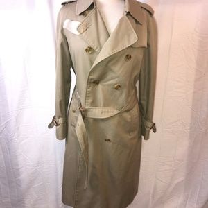 Authentic Women's Burberry Trench Coat Size 12 L